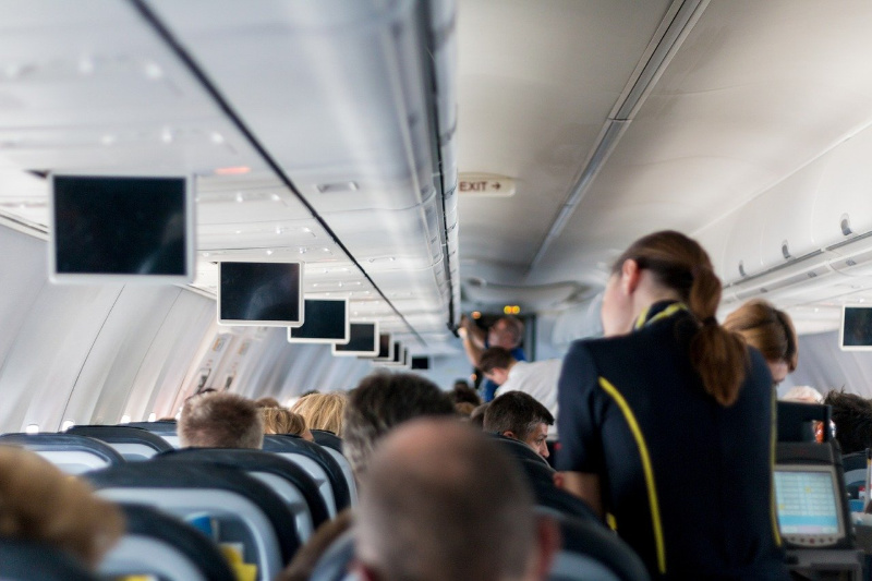 Zo wordt jij de braafste - en meest geliefde - passagier in het vliegtuig stewardess