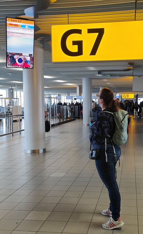 Rugzak Thule Schiphol luchthaven gate