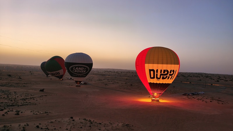 Ballonvaart Dubai luchtballon zonsopkomst