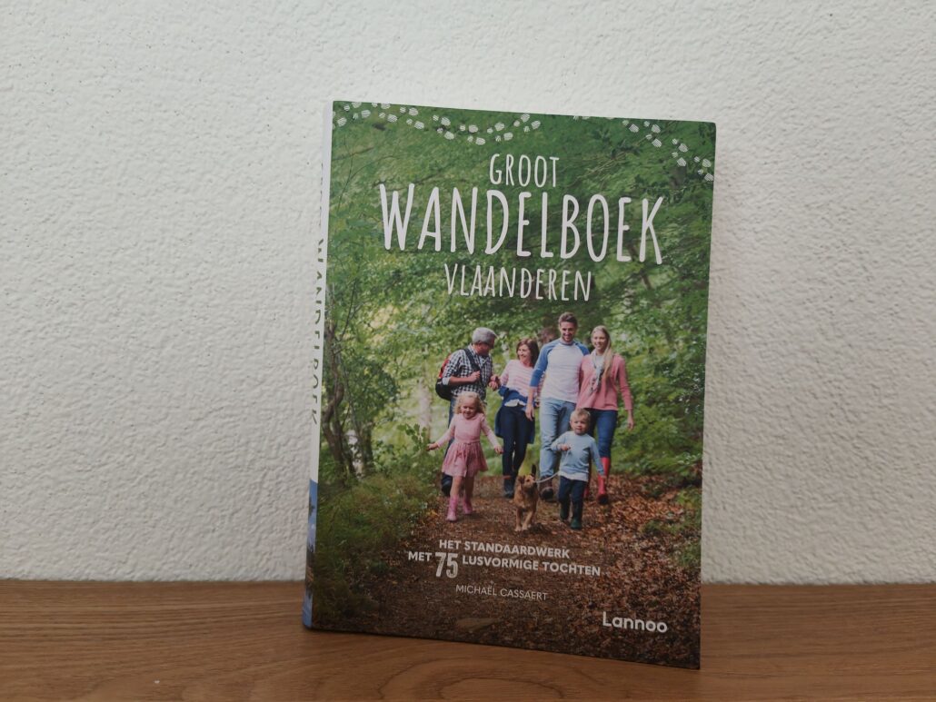 Wandelen in Vlaanderen met het Groot Wandelboek Vlaanderen
