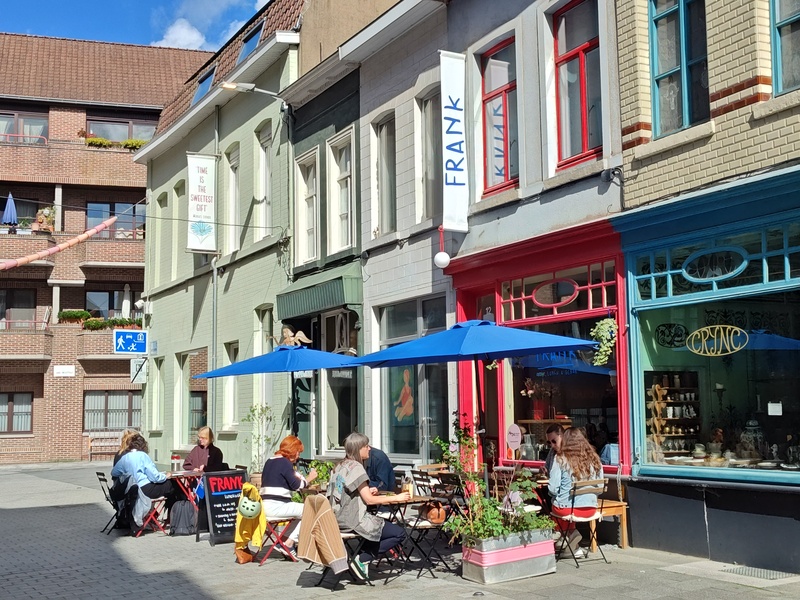 terrasje Vlaanderen Belgie Frank Kortrijk citytrip