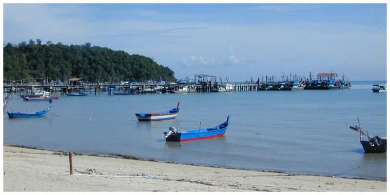 Strand vissersbootjes Maleisië